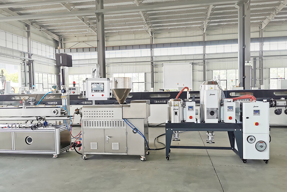 High Precision Medical PU Tube Extrusion Line (2)