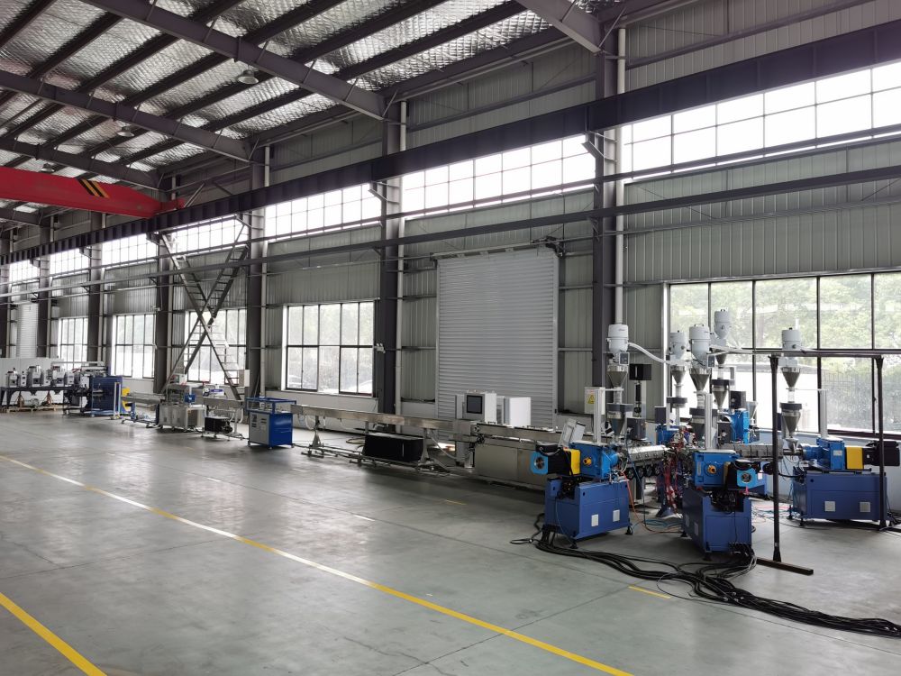 nilon multilayer pipe extrusion line 1