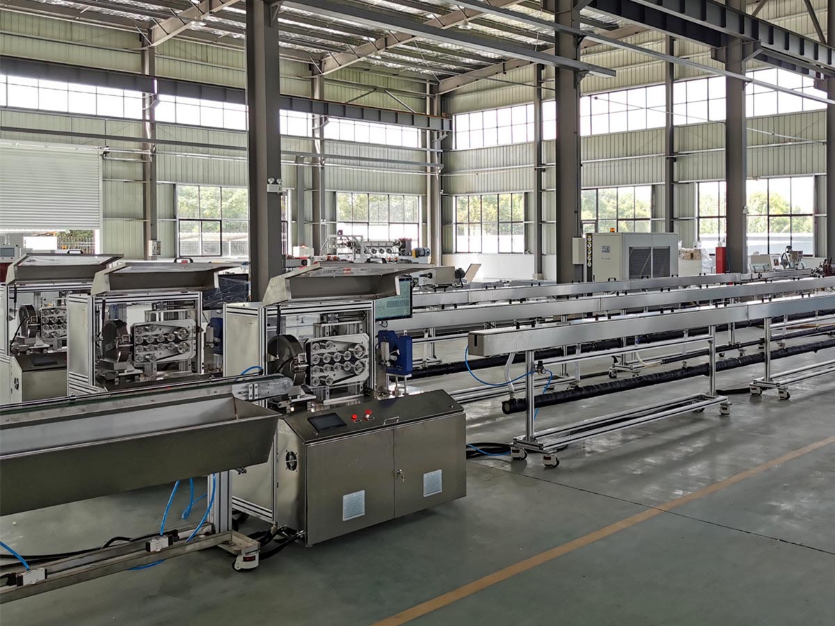 Maramihang set ng High speed SPVC medical tube extrusion line testing (2)