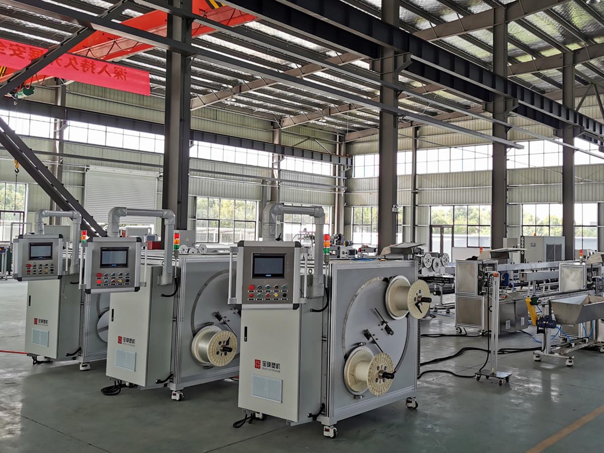 Maramihang set ng High speed SPVC medical tube extrusion line testing (4)