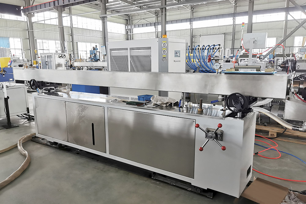 SXG-50 PFA, FEP precision fluorine tube extrusion line commissioning (4)